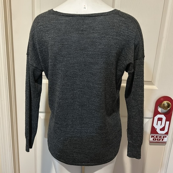Madewell Wool Blend Light weight sweater. Small - Picture 3 of 8